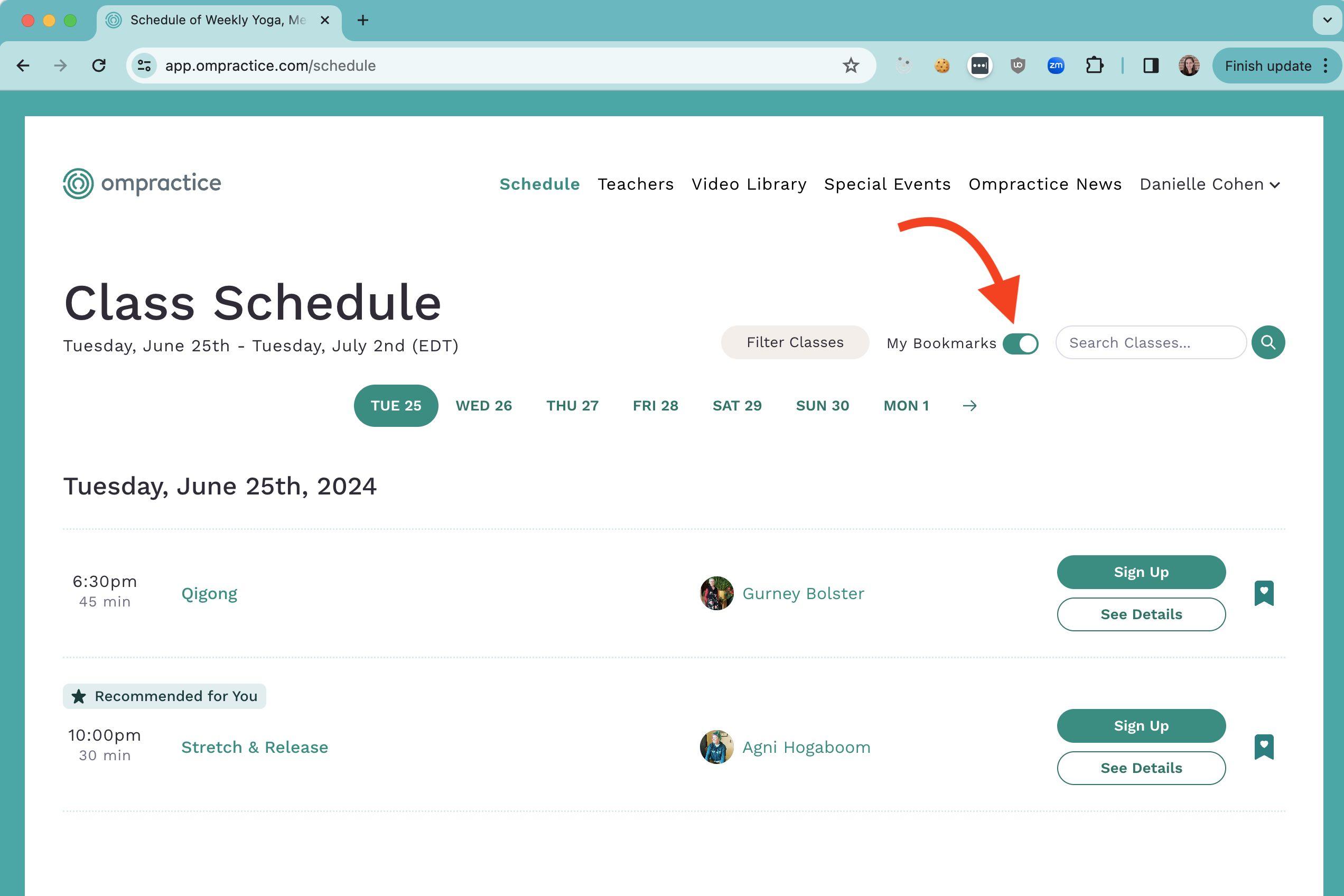 A screenshot of the Ompractice class schedule showing how classes can be toggled to only show bookmarked ones